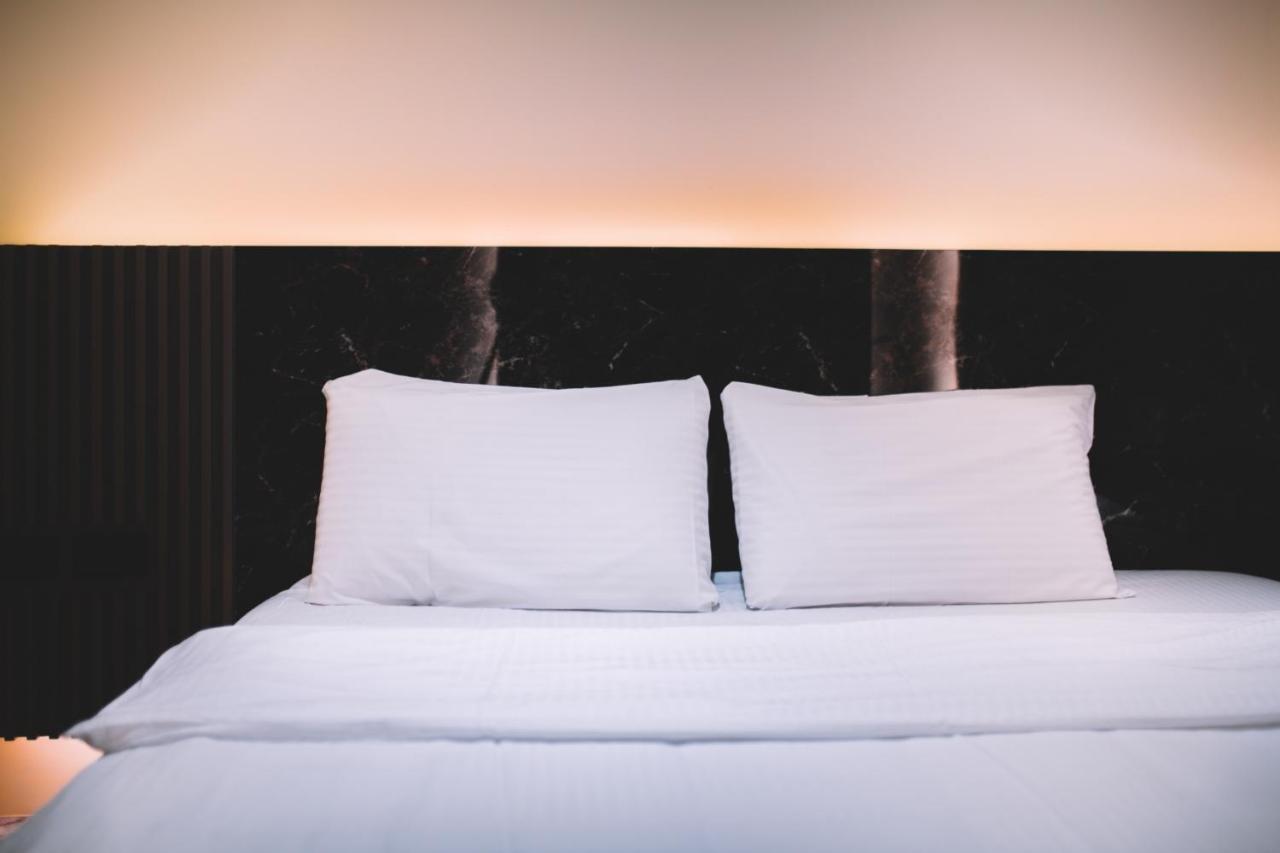Xiaoliuqiu Ayana B&B Bagian luar foto